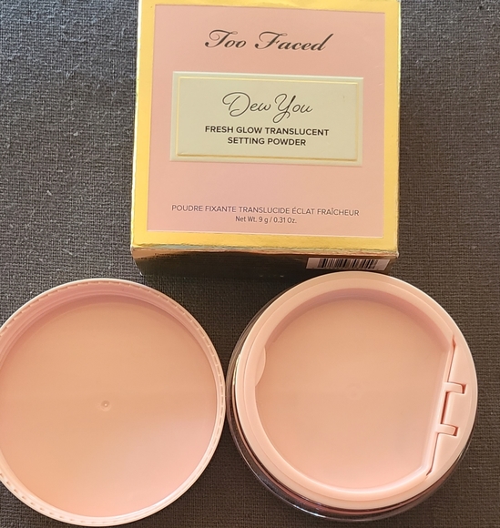Too faced dew you setting powder - Picture 2 of 3